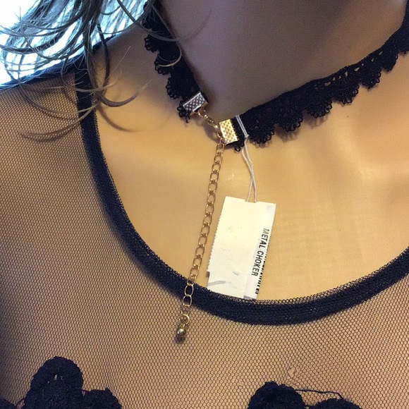 CHOCKER - Picture 5 of 7